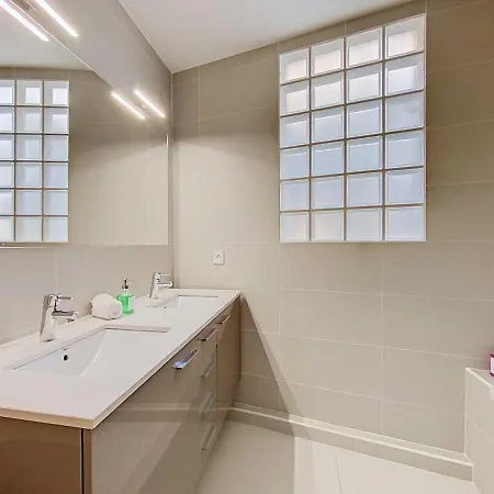 Appartement Bay Side Adresse D'exception En Bord De