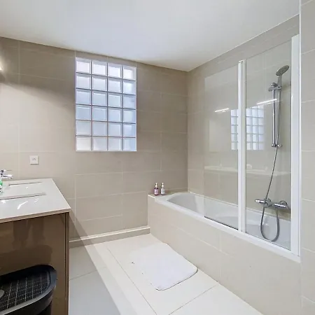 Bay Side Adresse D'exception En Bord De Appartement *